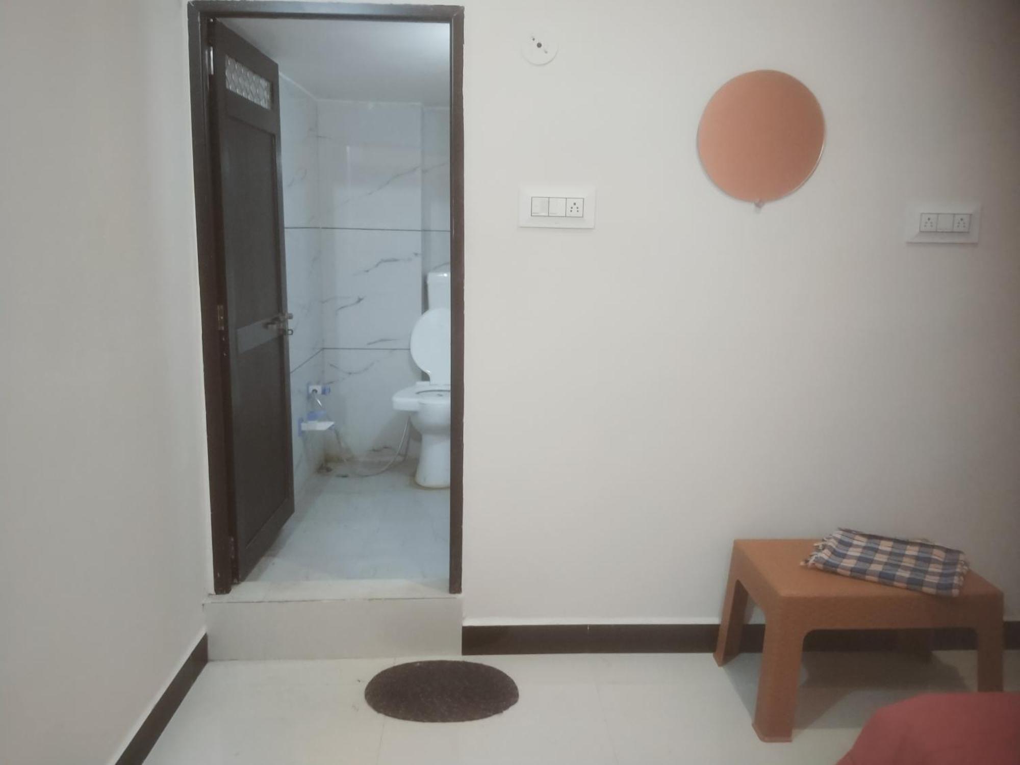 Shivlok Guest House Ujjain Bagian luar foto